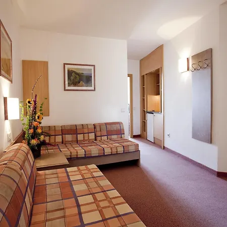 Szálloda Hl Rondo 4*