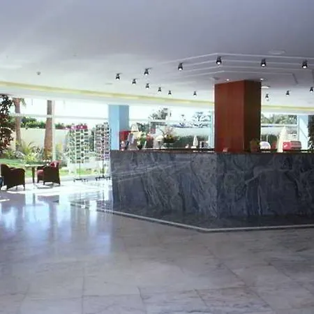 Hl Rondo Hotel 4*