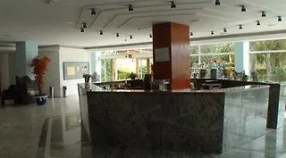 Hl Rondo Hotel 4*