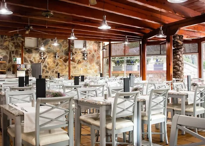 ホテル Hl Rondo 4*