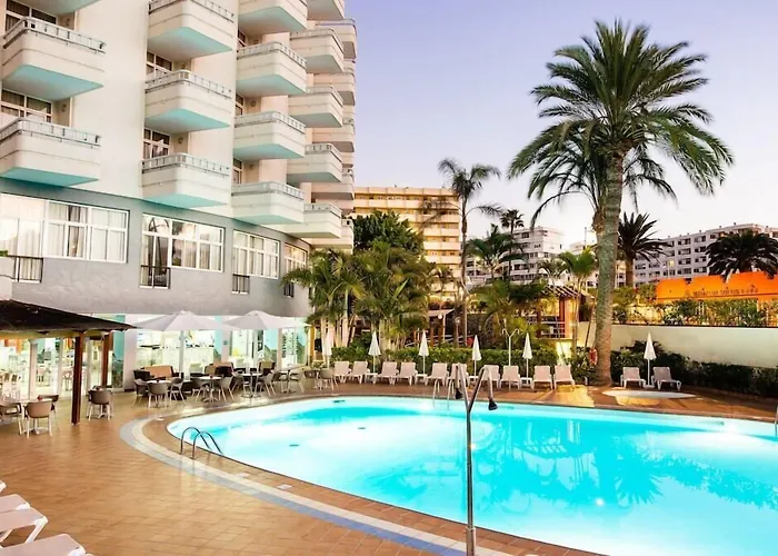 ホテル Hl Rondo 4*